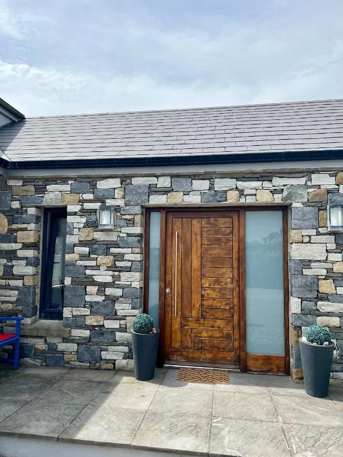 Fitzy'S Bunker - Modern Beach Apartment Ardglass Exterior photo